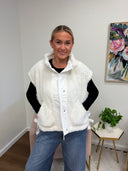 Aspen Sherpa Vest, white sherpa vest